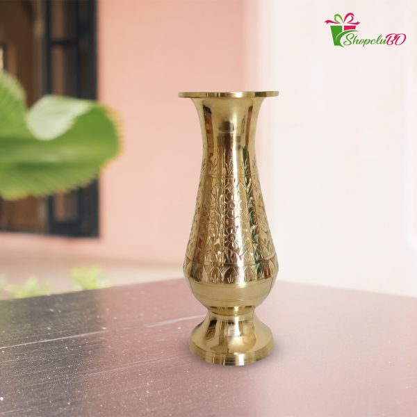 পিতলের তৈরি ফুলের টব | Pitoler toiri fuler tub